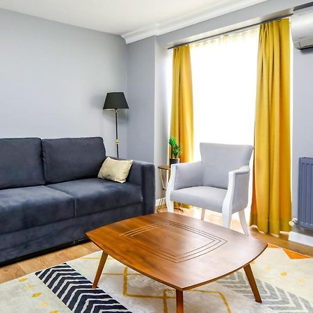 Vibrant Flat 500 M To Uskudar Ferry Station Apartman Isztambul Kültér fotó