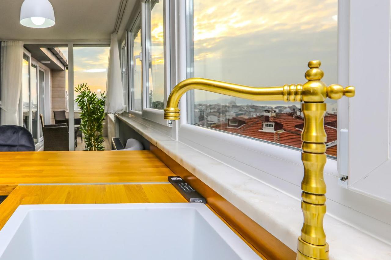Vibrant Flat 500 M To Uskudar Ferry Station Apartman Isztambul Kültér fotó
